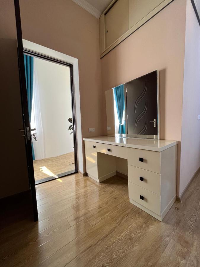 Guest House Mtani Near Colchis Fountain Кутаїсі Екстер'єр фото